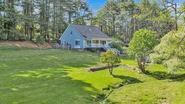 112 Shawsville Pike NE, Check, VA 24072