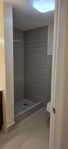 8000 S Colony Circle 309, Tamarac, FL 33321