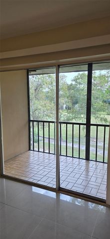 8000 S Colony Circle 309, Tamarac, FL 33321