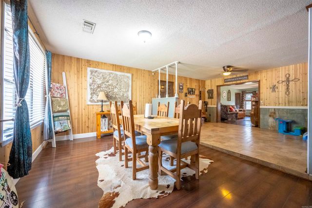 749 Molly Lane, Newark, AR 72562