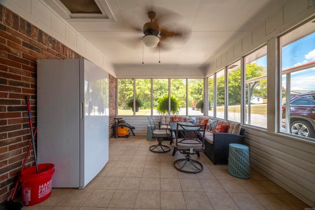 749 Molly Lane, Newark, AR 72562