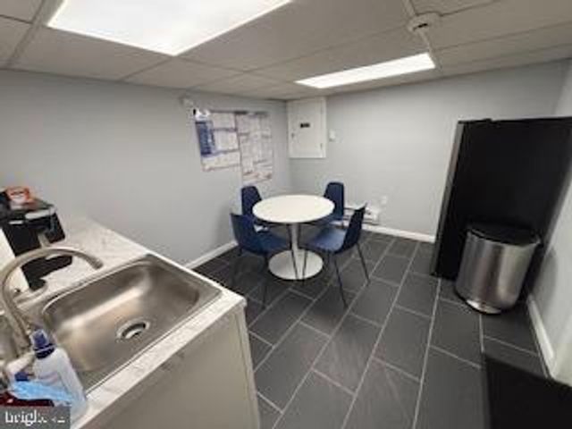 204 WHITE HORSE PIKE, Haddon Heights, NJ 08035