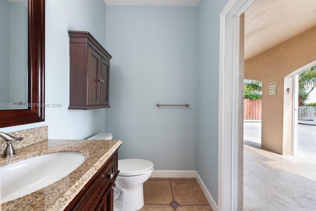 13116 SW 136th Ter, Miami, FL 33186