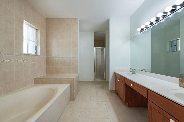 13116 SW 136th Ter, Miami, FL 33186