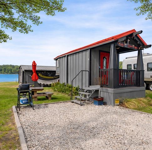 2013 Bedford Ct, Weatherford, TX 76087