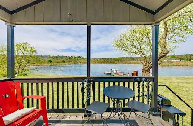 2013 Bedford Ct, Weatherford, TX 76087