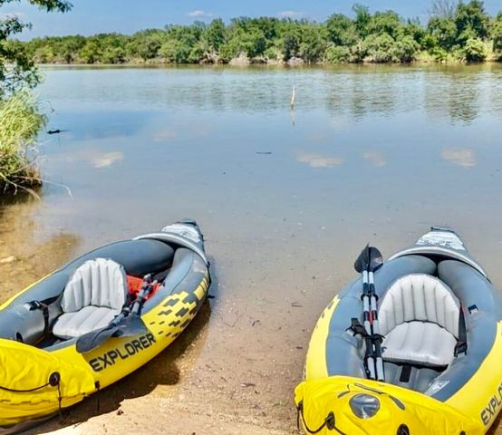 2013 Bedford Ct, Weatherford, TX 76087