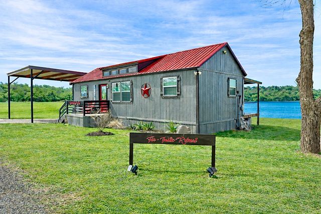 2013 Bedford Ct, Weatherford, TX 76087