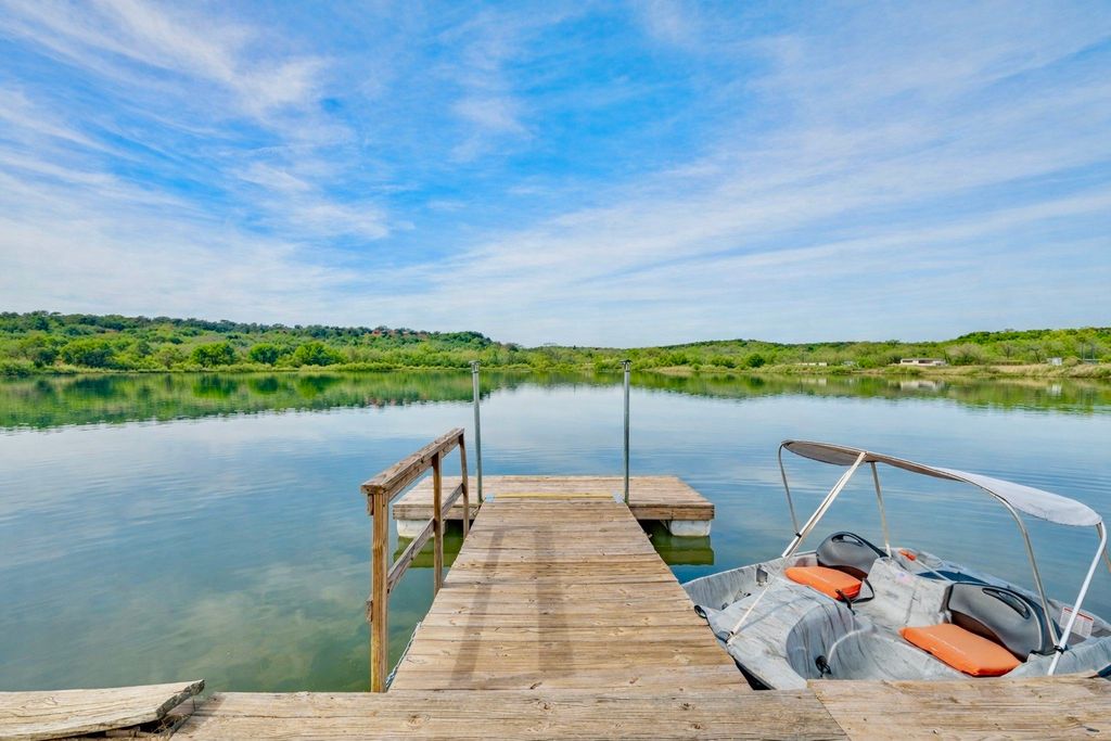 2013 Bedford Ct, Weatherford, TX 76087