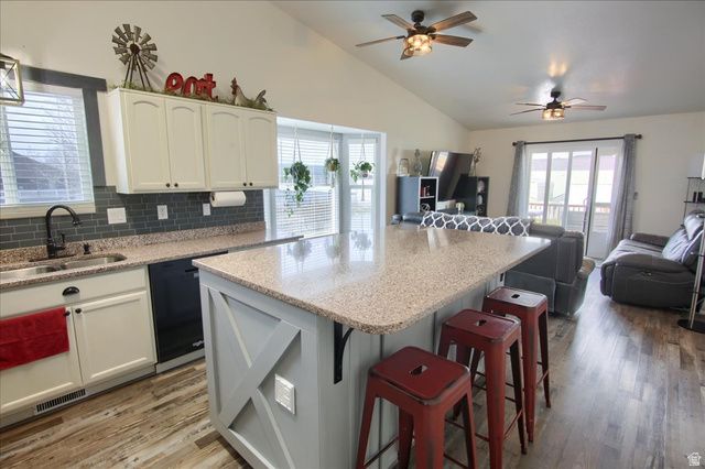 6242 W 5950 S, Hooper, UT 84315