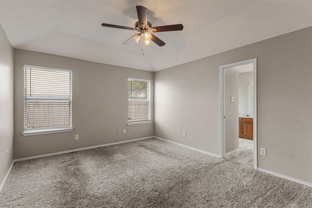 1012 High Crest Drive, Azle, TX 76020