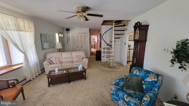 600 PARKVIEW RD, Lykens, PA 17048