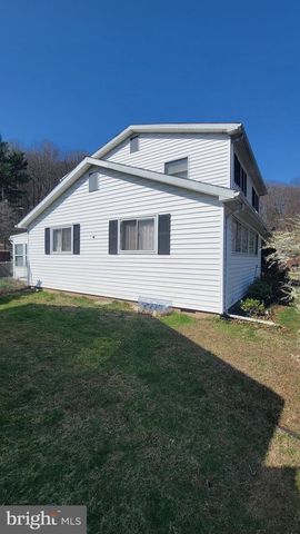 600 PARKVIEW RD, Lykens, PA 17048