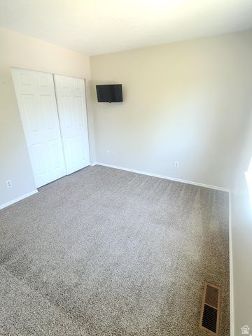 5510 S 4300 W, Hooper, UT 84315
