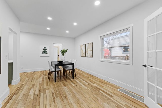 606 Cromwell Avenue, Saint Paul, MN 55104