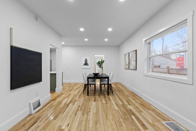 606 Cromwell Avenue, Saint Paul, MN 55104