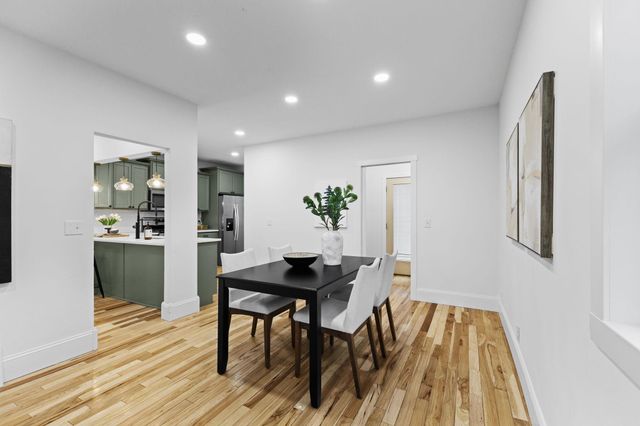 606 Cromwell Avenue, Saint Paul, MN 55104