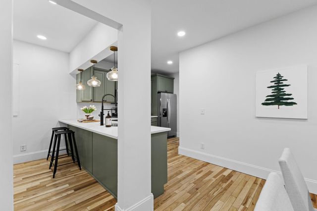 606 Cromwell Avenue, Saint Paul, MN 55104