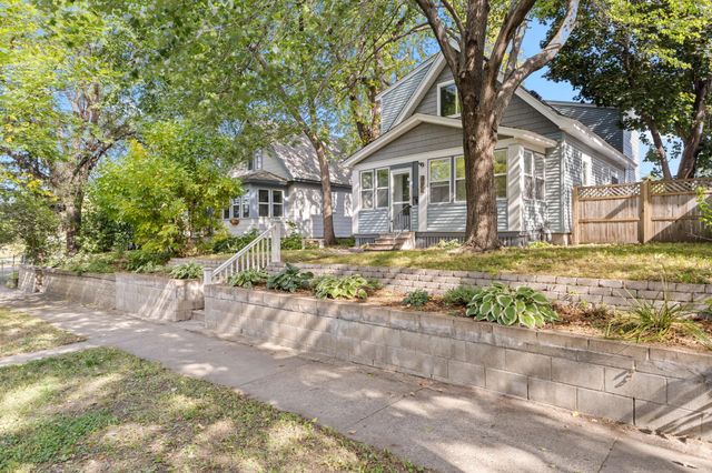 606 Cromwell Avenue, Saint Paul, MN 55104