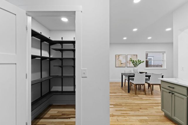 606 Cromwell Avenue, Saint Paul, MN 55104