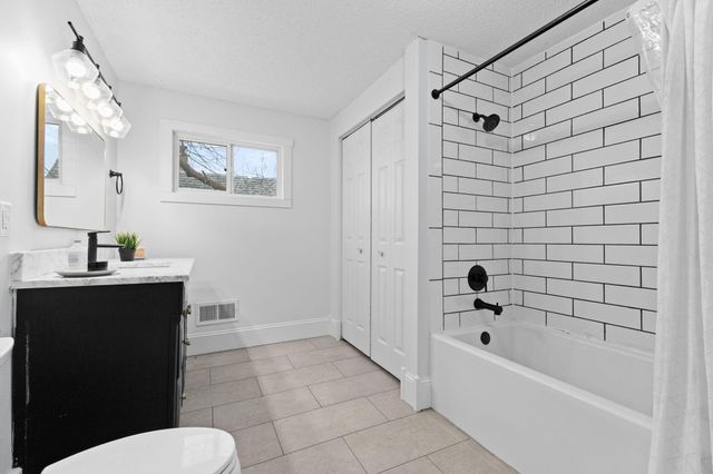 606 Cromwell Avenue, Saint Paul, MN 55104