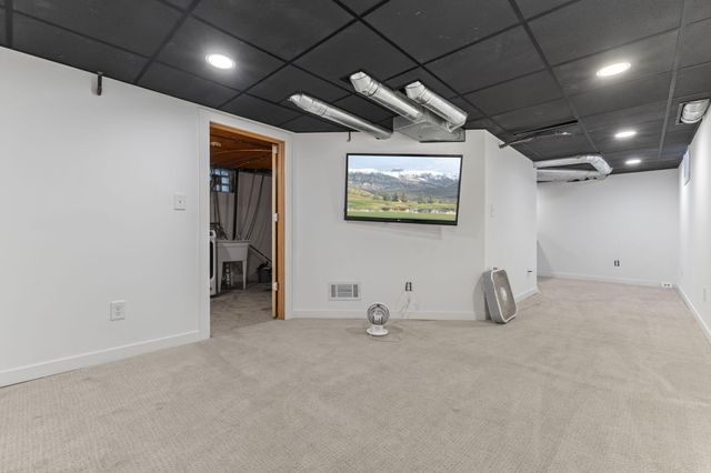 606 Cromwell Avenue, Saint Paul, MN 55104