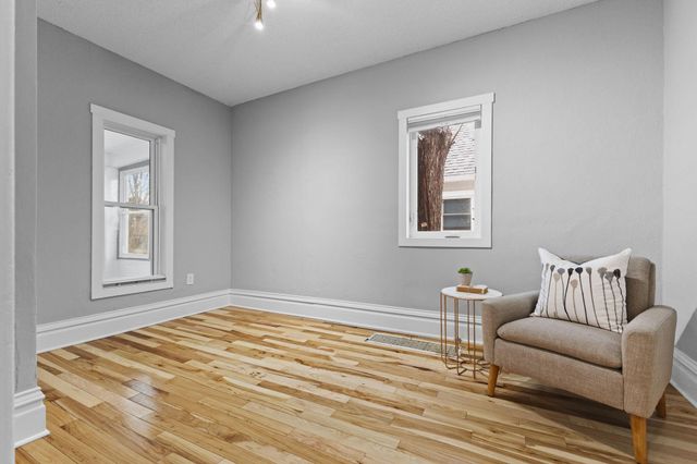 606 Cromwell Avenue, Saint Paul, MN 55104