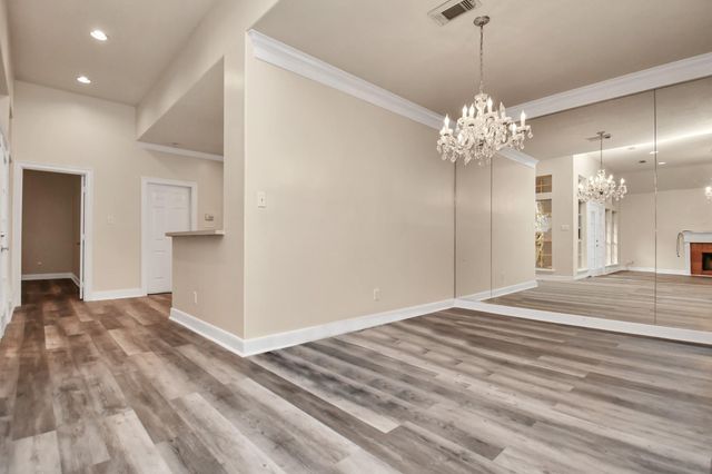 4727 Cashel Castle Drive, Houston, TX 77069