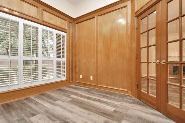 4727 Cashel Castle Drive, Houston, TX 77069