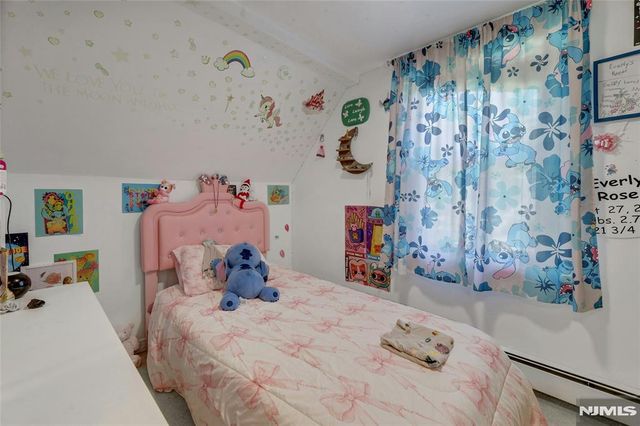 20 Harding Avenue, Pompton Lakes, NJ 07442