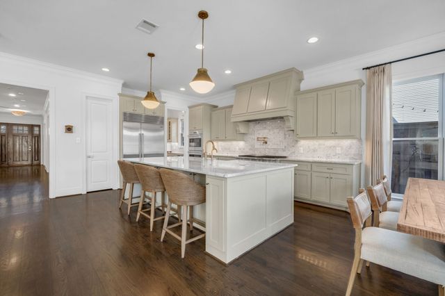 5943 Velasco Avenue, Dallas, TX 75206