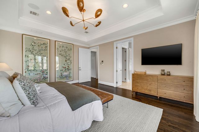 5943 Velasco Avenue, Dallas, TX 75206