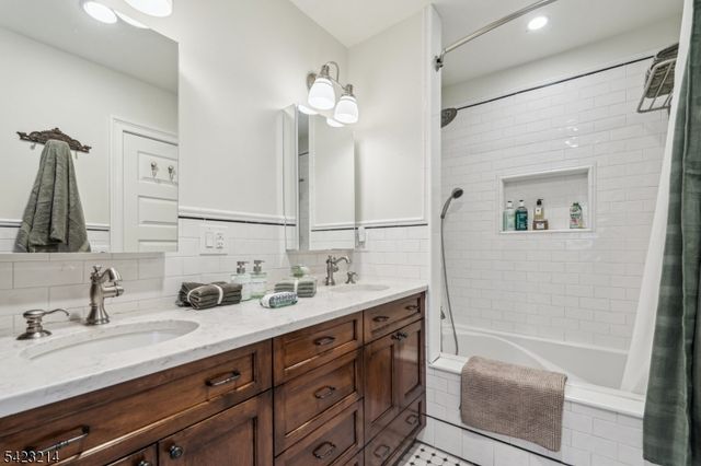 256 Prospect St, South Orange Village Twp., NJ 07079