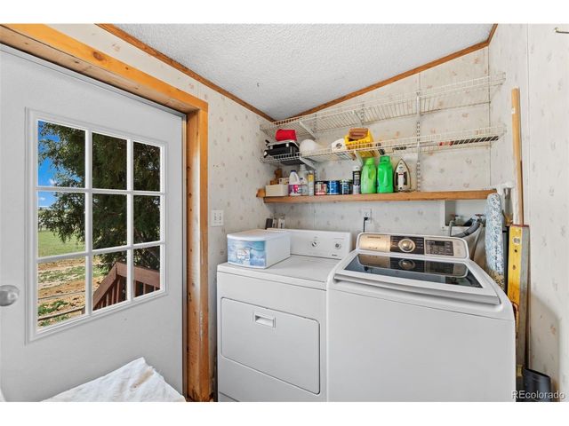 6245 Peerless Farms Rd, Peyton, CO 80831