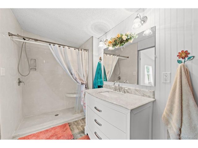 6245 Peerless Farms Rd, Peyton, CO 80831