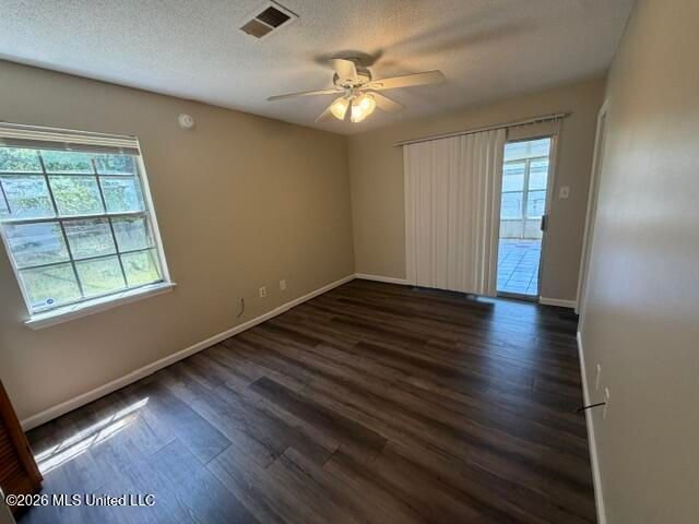 2136 Baywood Drive, Biloxi, MS 39532
