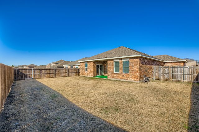408 Gypsum Lane, Glenn Heights, TX 75154