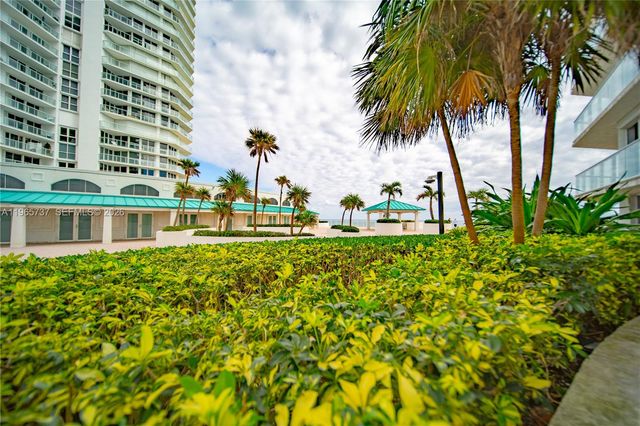 16445 Collins Ave 425, Sunny Isles Beach, FL 33160