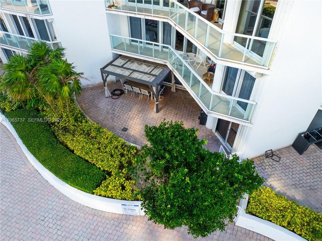 16445 Collins Ave 425, Sunny Isles Beach, FL 33160
