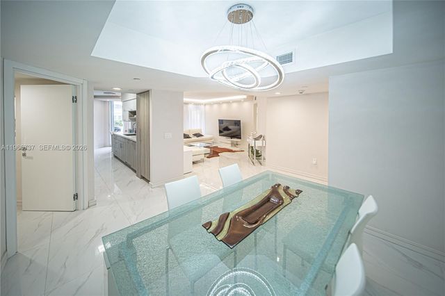 16445 Collins Ave 425, Sunny Isles Beach, FL 33160