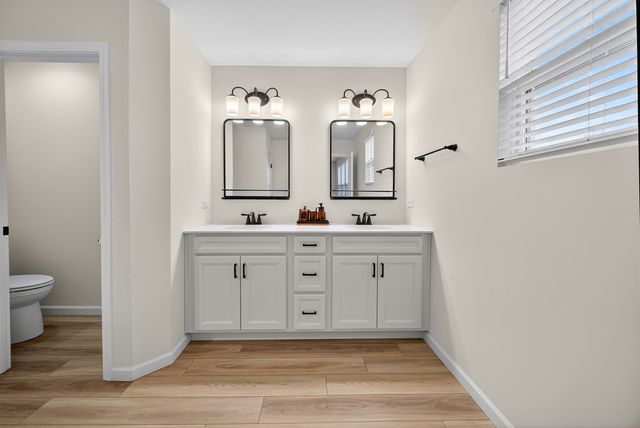 12740 S Nicholas Drive, Plainfield, IL 60585