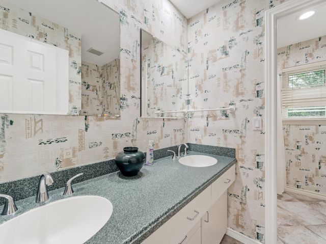 7315 Debbe Drive, Dallas, TX 75252