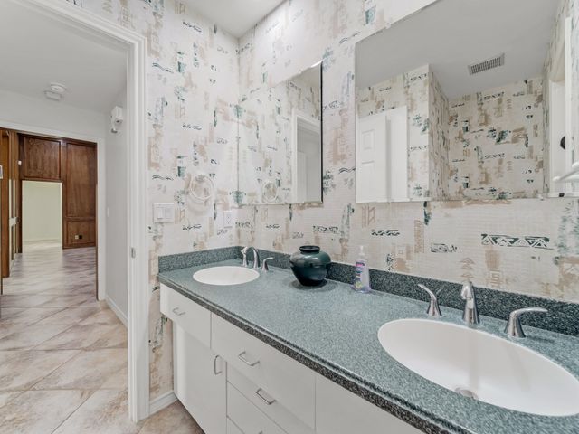 7315 Debbe Drive, Dallas, TX 75252