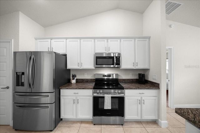 97 DOGWOOD DRIVE LOOP, Ocala, FL 34472