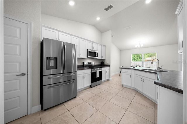 97 DOGWOOD DRIVE LOOP, Ocala, FL 34472