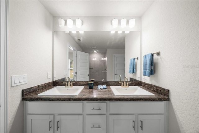 97 DOGWOOD DRIVE LOOP, Ocala, FL 34472