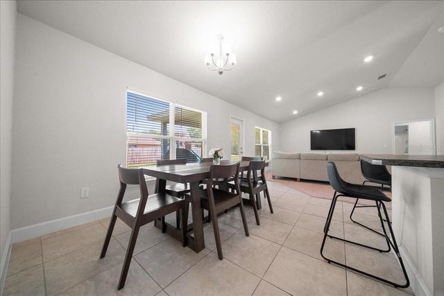 97 DOGWOOD DRIVE LOOP, Ocala, FL 34472