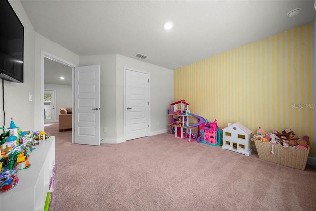 97 DOGWOOD DRIVE LOOP, Ocala, FL 34472