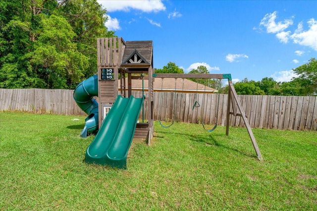 97 DOGWOOD DRIVE LOOP, Ocala, FL 34472