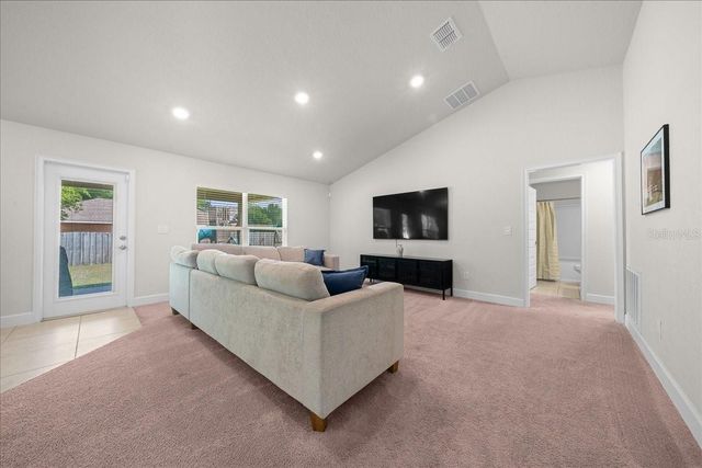 97 DOGWOOD DRIVE LOOP, Ocala, FL 34472